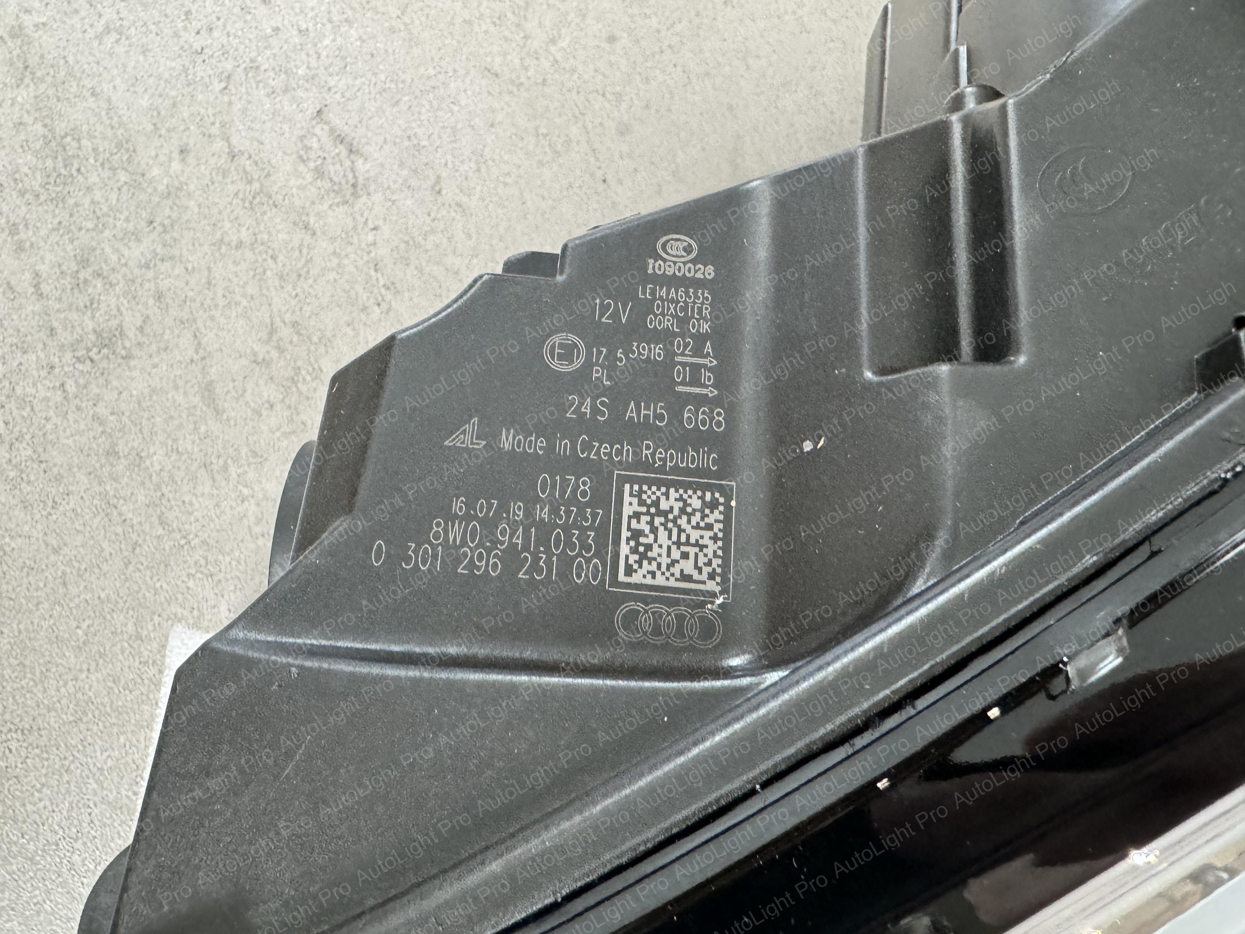 Фари LED для AUDI A4 B9 2015-2019 2шт. комплектні з блоками 4